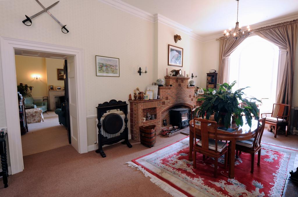 Boulston Manor Guest House Haverfordwest Eksteriør bilde