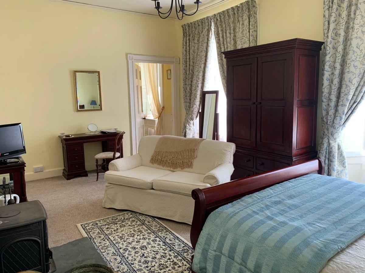 Boulston Manor Guest House Haverfordwest Eksteriør bilde